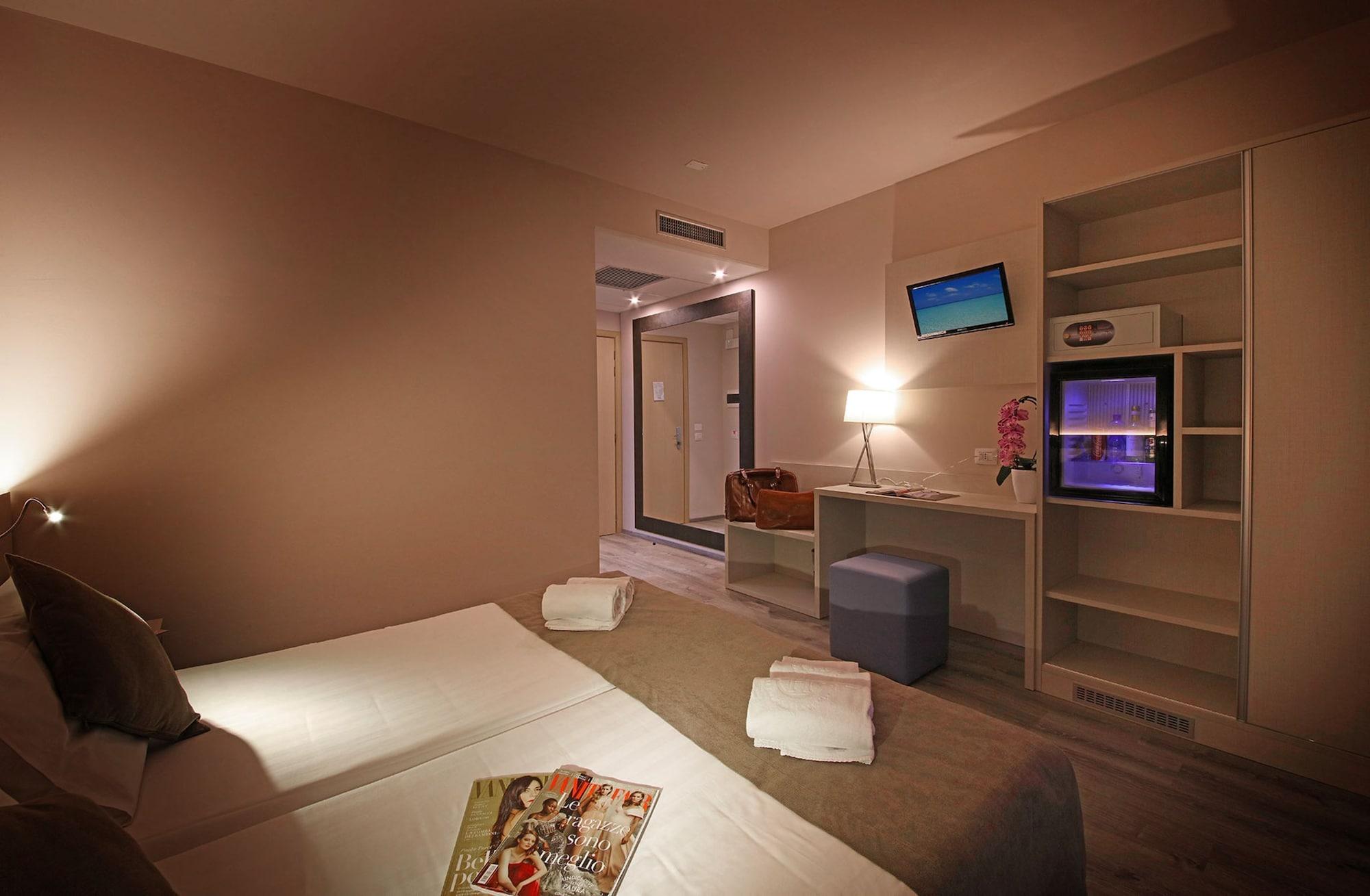 Spa Hotel Splendid Sole Manerba del Garda Dış mekan fotoğraf
