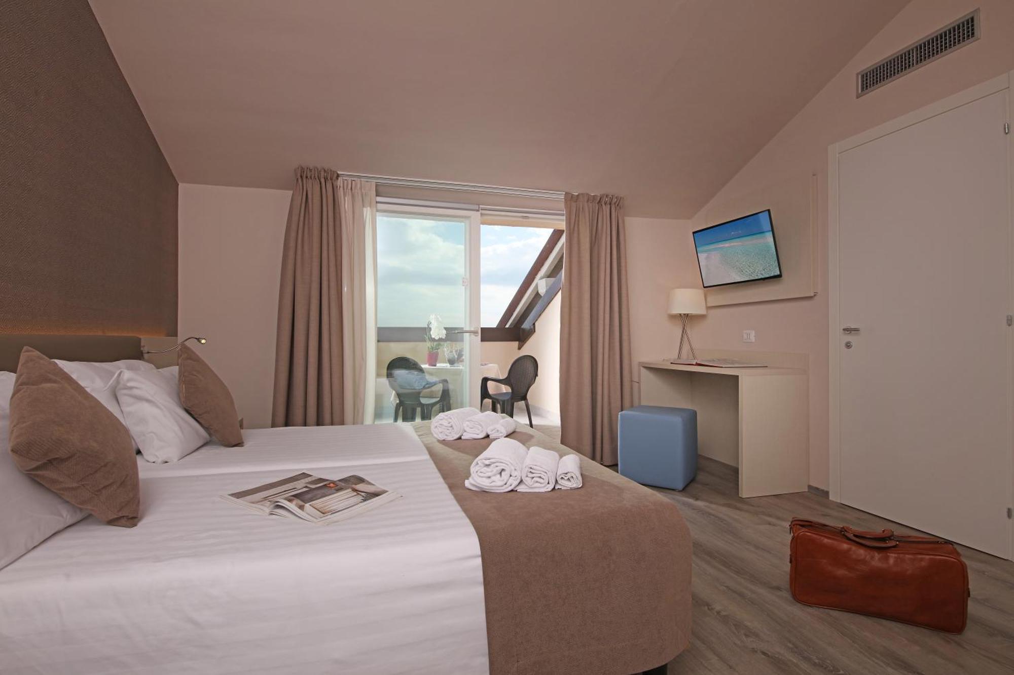 Spa Hotel Splendid Sole Manerba del Garda Dış mekan fotoğraf