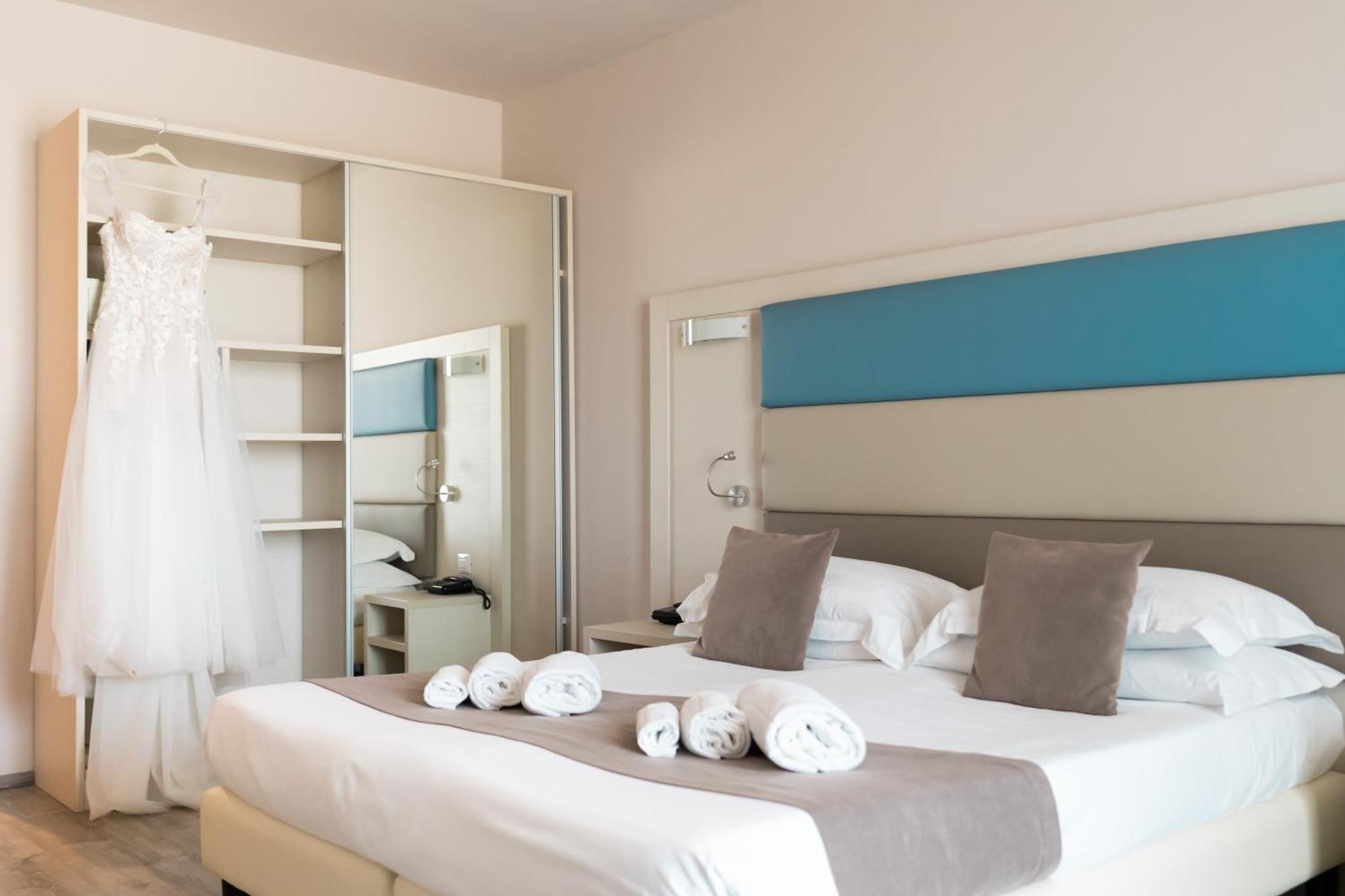 Spa Hotel Splendid Sole Manerba del Garda Dış mekan fotoğraf