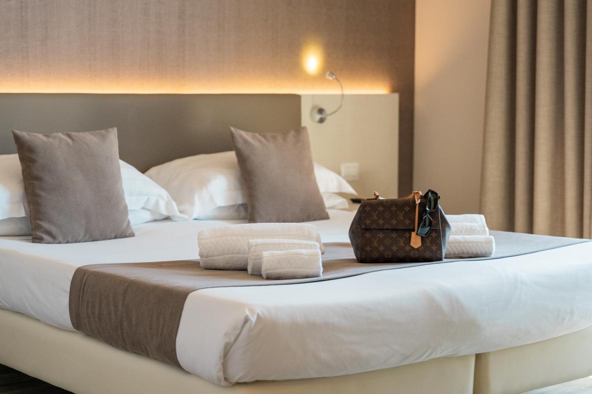 Spa Hotel Splendid Sole Manerba del Garda Dış mekan fotoğraf